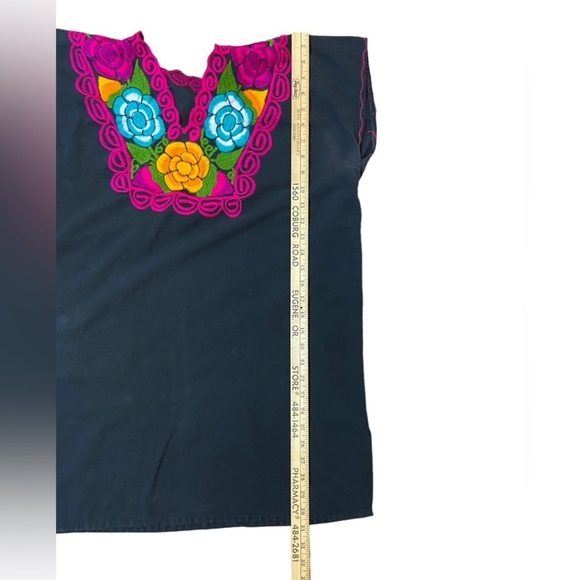 Handmade Embroidered Black V-Neck Blouse - Picture 13 of 13